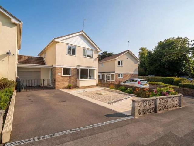 Farm for sale in Worle, Weston-super-mare