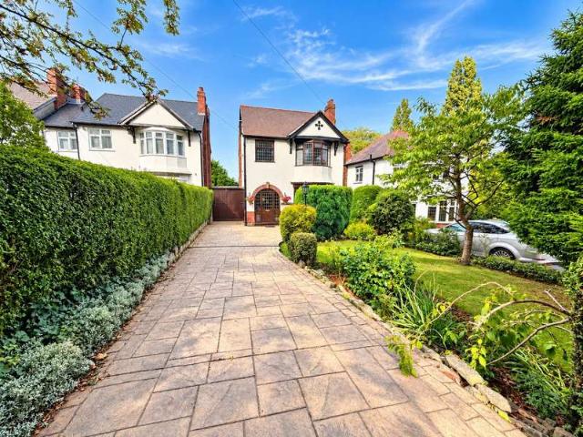 Farm for sale in Dixons Green, West Midlands