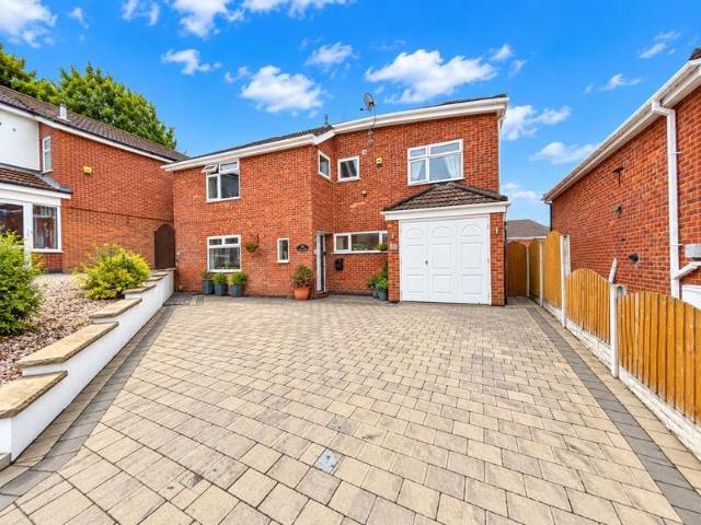 Farm for sale in Ravenstitch, Brierley Hill