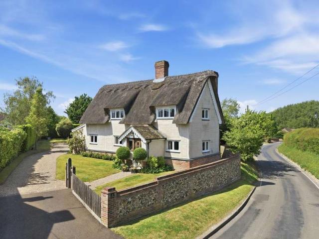 Farm for sale in Woodditton, Barway
