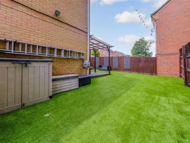 Farm for sale in Luton, Chatham
