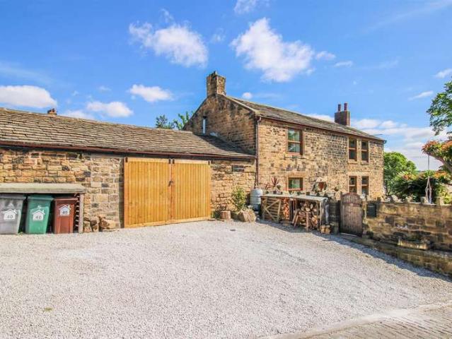 Farm for sale in Dewsbury, West Yorkshire