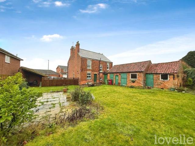 Farm for sale in East Lound, North Lincolnshire