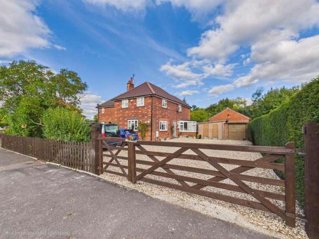 Farm for sale in Bramley Green, Basingstoke and Deane