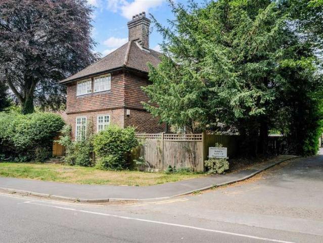 Farm for sale in Red Hill, Surrey