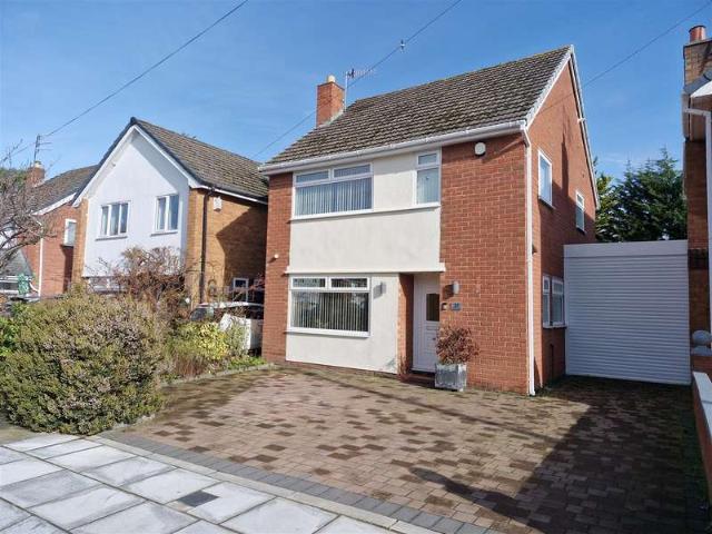 Farm for sale in Woodchurch, Moreton