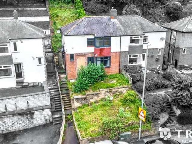 Farm for sale in Thornhills, Brighouse
