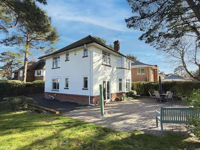 Farm for rent in Canford Cliffs, Poole