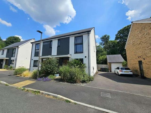 Farm for sale in Dursley, School House