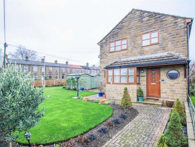 Farm for sale in Ossett, West Yorkshire