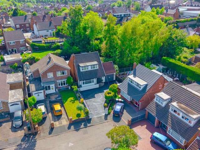Farm for sale in Egginton, East Midlands