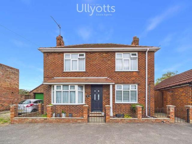 Farm for sale in Beeford