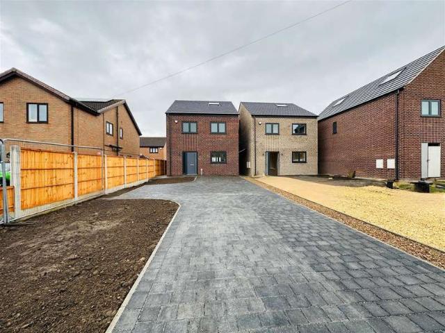 Farm for sale in Thorpe Willoughby