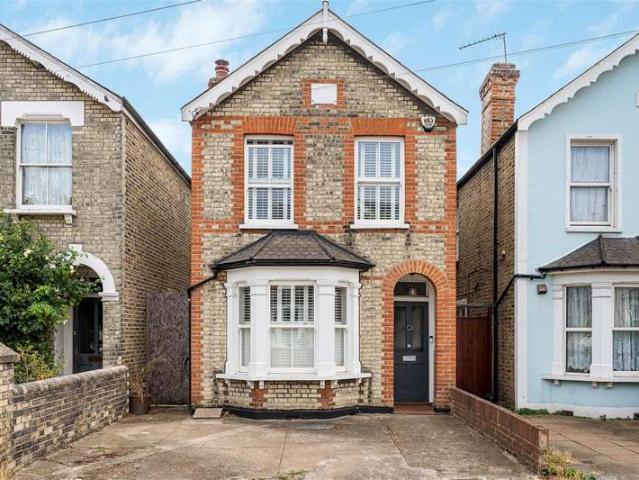 Farm for sale in Royal Borough of Kingston upon Thames, Greater London