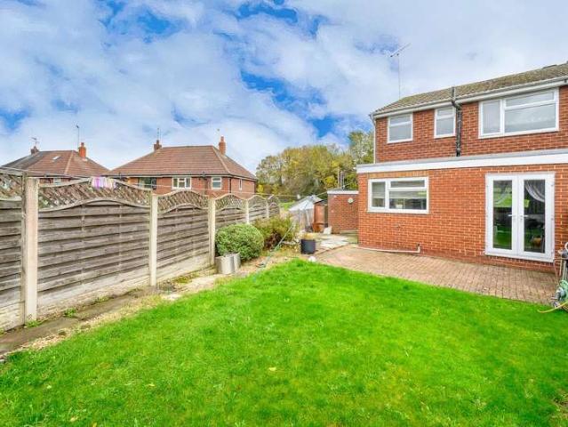 Farm for sale in Gildersome, West Yorkshire