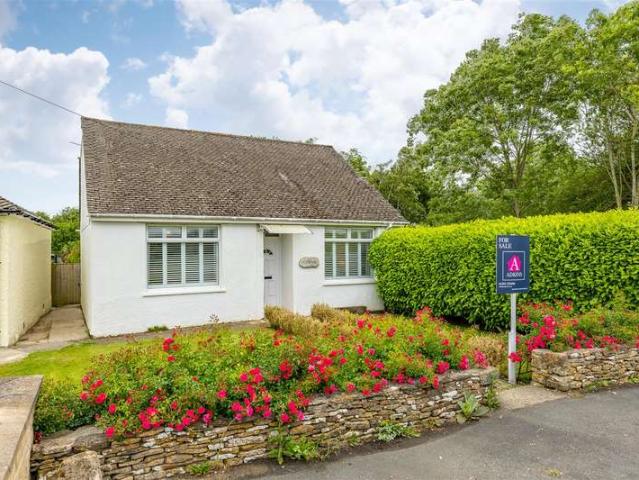 Farm for sale in Crudwell