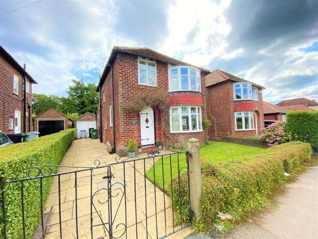 Farm for sale in Lakes Estate, Handforth