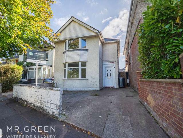Farm for sale in Talbot Village, Bournemouth