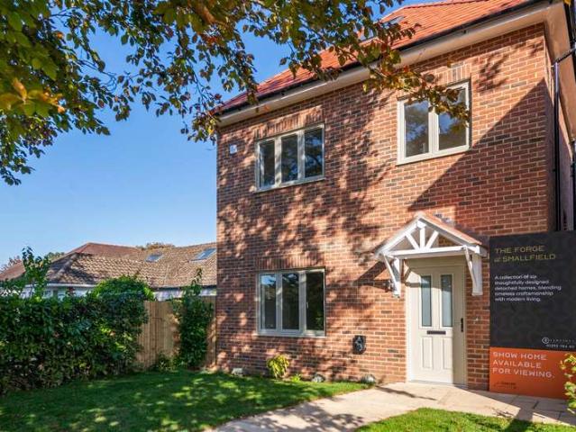 Farm for sale in Burstow, Hillview