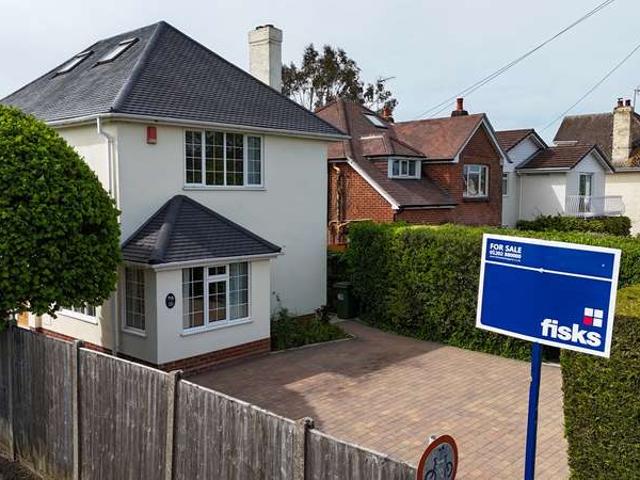 Farm for sale in Oakley, Merley