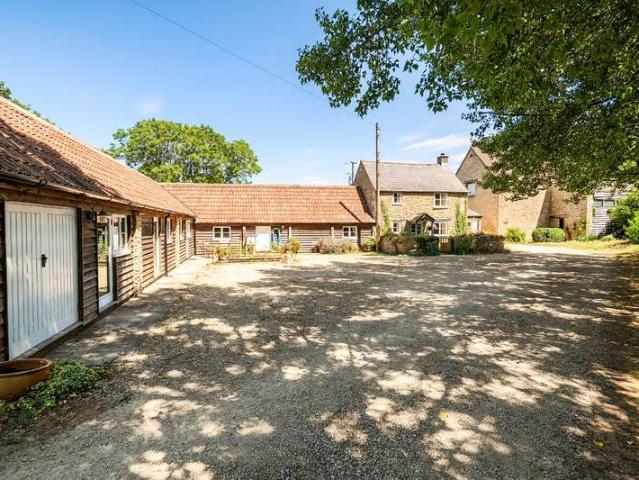 Farm for sale in St. Paul Malmesbury Without, Wiltshire