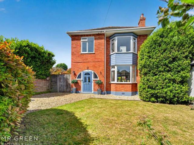 Farm for sale in Wick, Bournemouth
