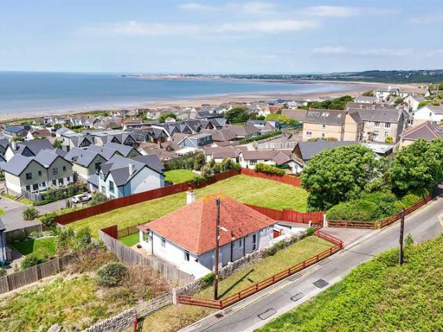 Farm for sale in Ogmore-by-sea, Wales