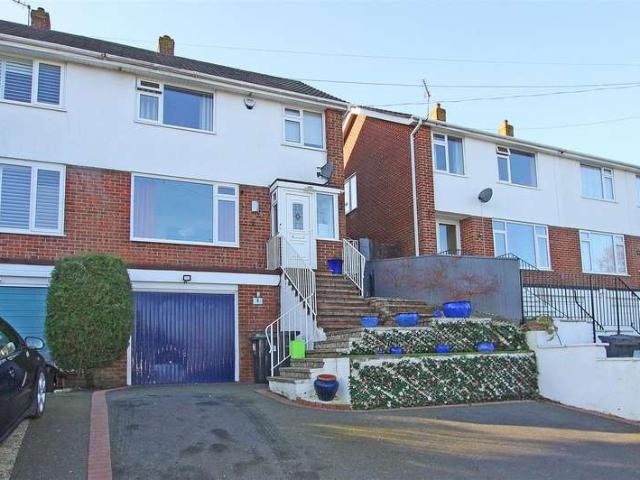 Farm for sale in Throop, Bournemouth