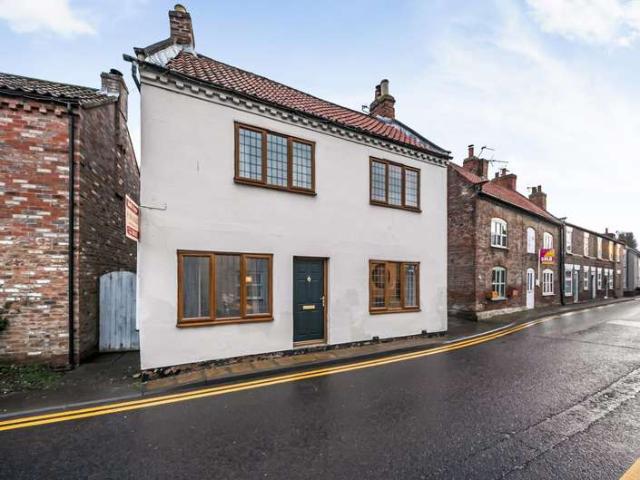 Farm for sale in Cawood, North Yorkshire