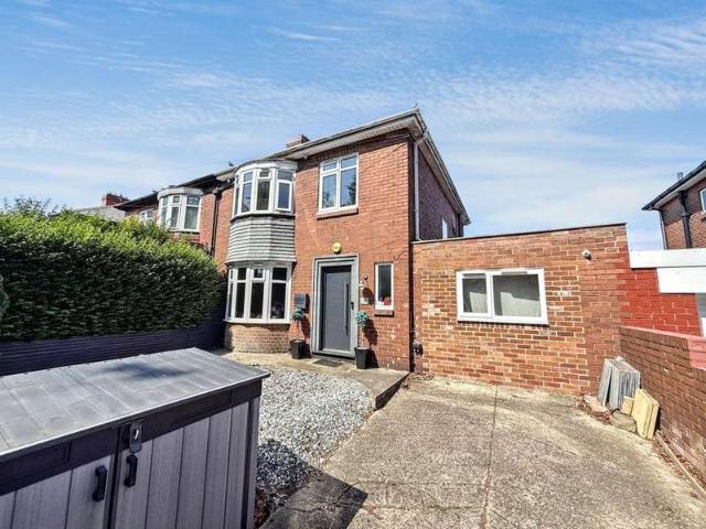Farm for sale in Denton Burn, Tyne And Wear