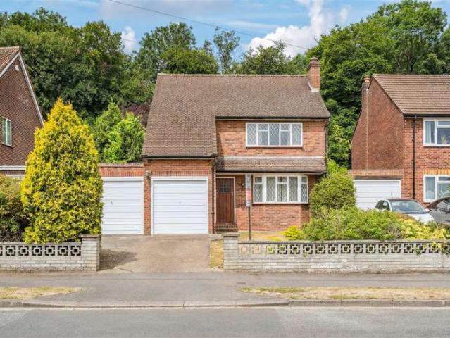 Farm for sale in Denham, Denham Green