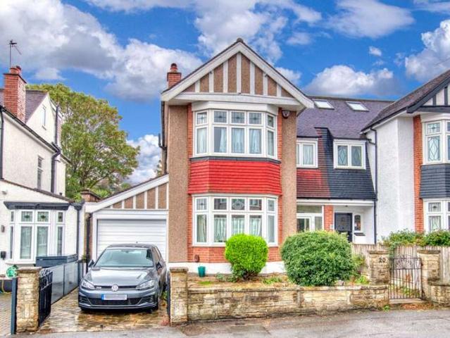 Farm for sale in London Borough of Redbridge, Greater London
