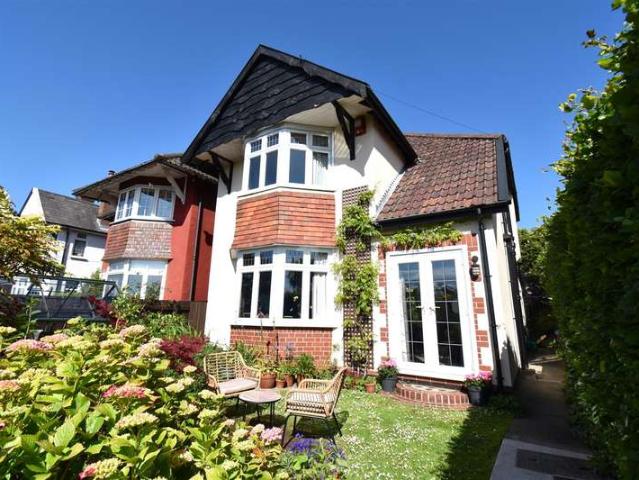 Farm for sale in Feckenham, City Of Bristol