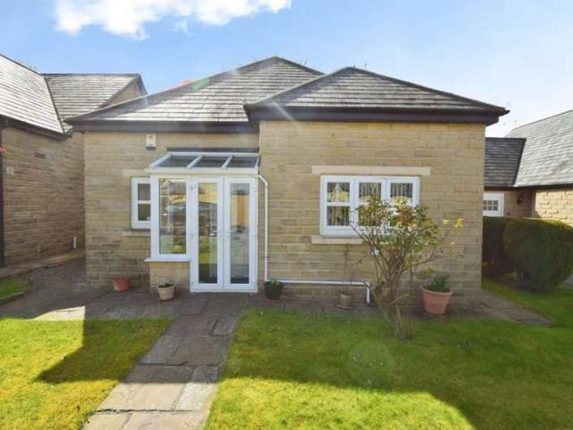 Farm for sale in Cottingley, West Yorkshire