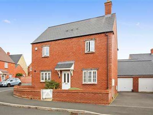 Farm for sale in Roade, Northamptonshire