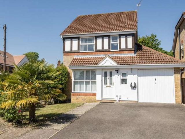 Farm for rent in Little Stanmore, Greater London