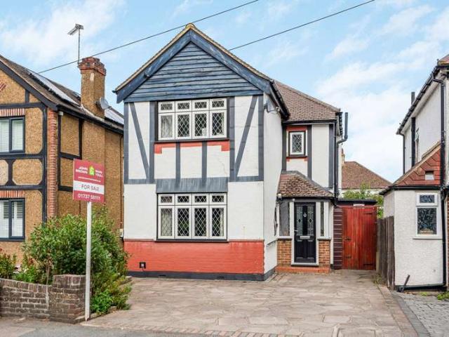 Farm for sale in London Borough of Croydon, Greater London