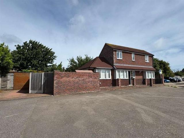 Farm for sale in St. Peter's, Acol