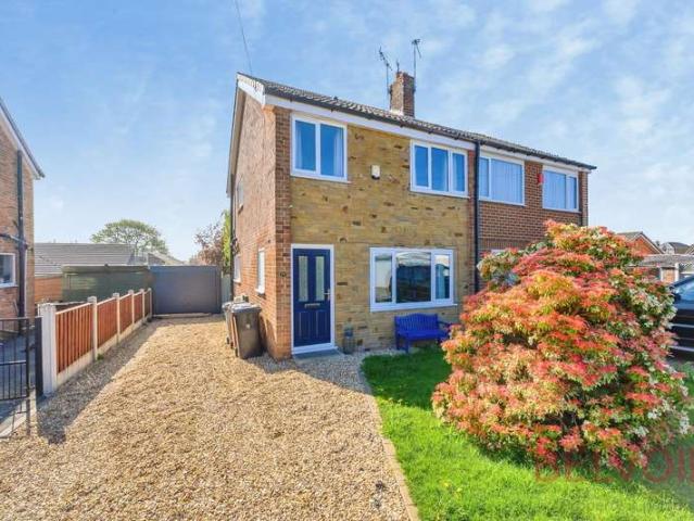 Farm for sale in Tingley, West Yorkshire