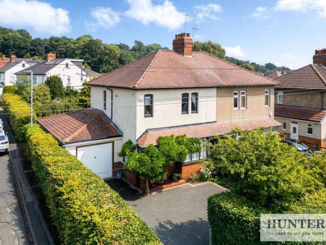 Farm for sale in Tranmere Park, Guiseley