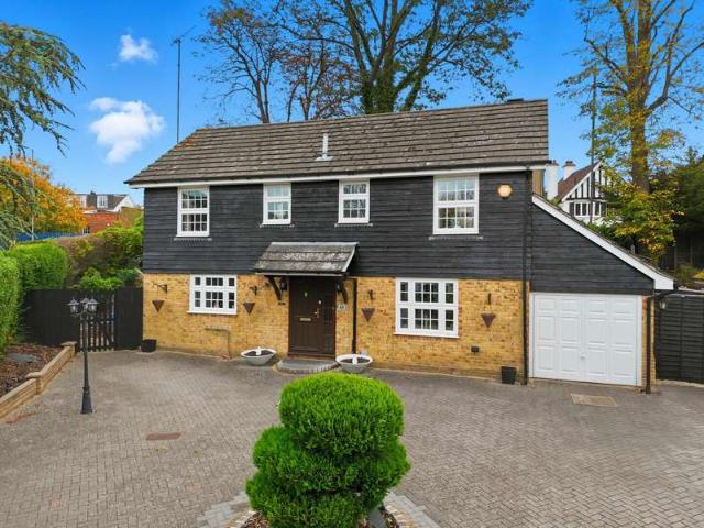 Farm for sale in Epping, Essex