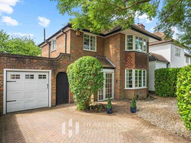 Farm for sale in Radlett, Hertfordshire