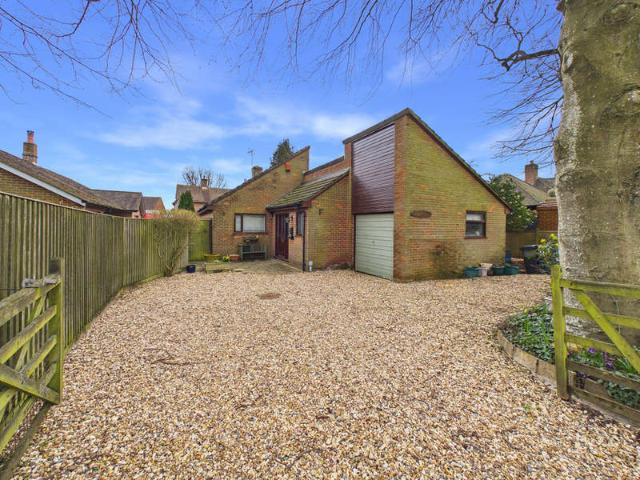Farm for sale in Stokenchurch, Buckinghamshire