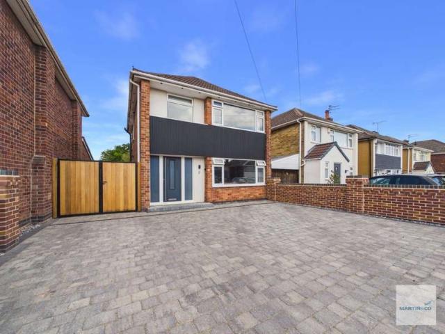 Farm for sale in Hucknall, East Midlands