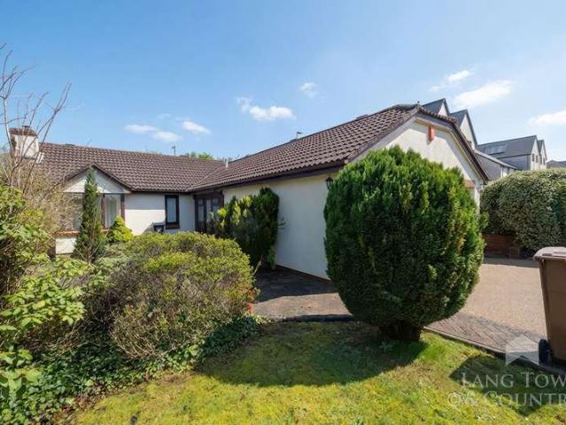 Bungalow for sale in Mount Wise