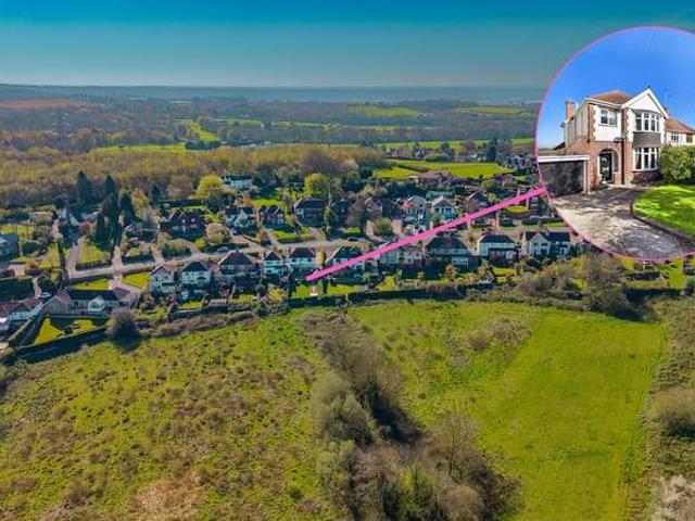 Farm for sale in Egginton, East Midlands
