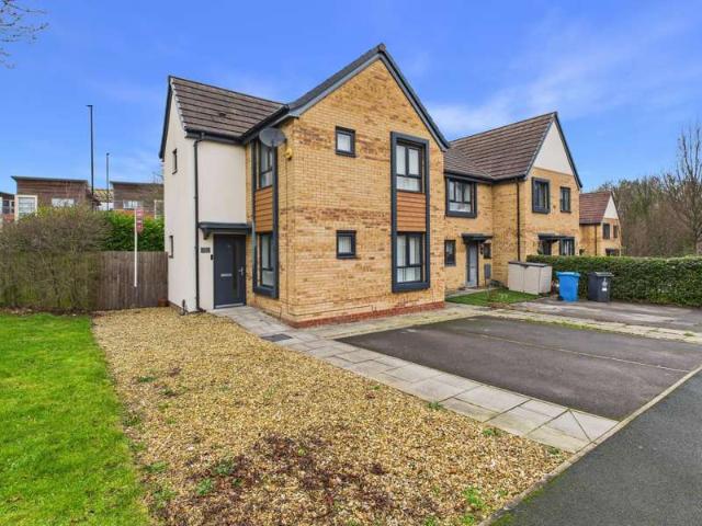 Farm for sale in Castlefields, Halton