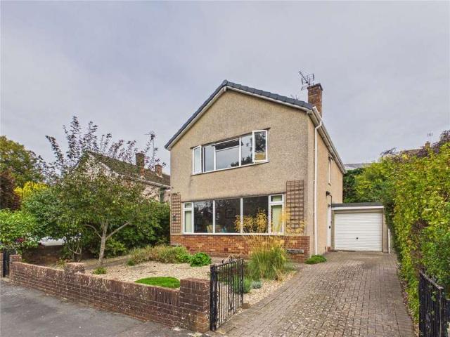 Farm for sale in Mangotsfield, Kingswood