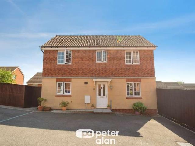 Farm for sale in Bryncyn, Falcon Lodge