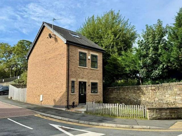 Farm for sale in Disley